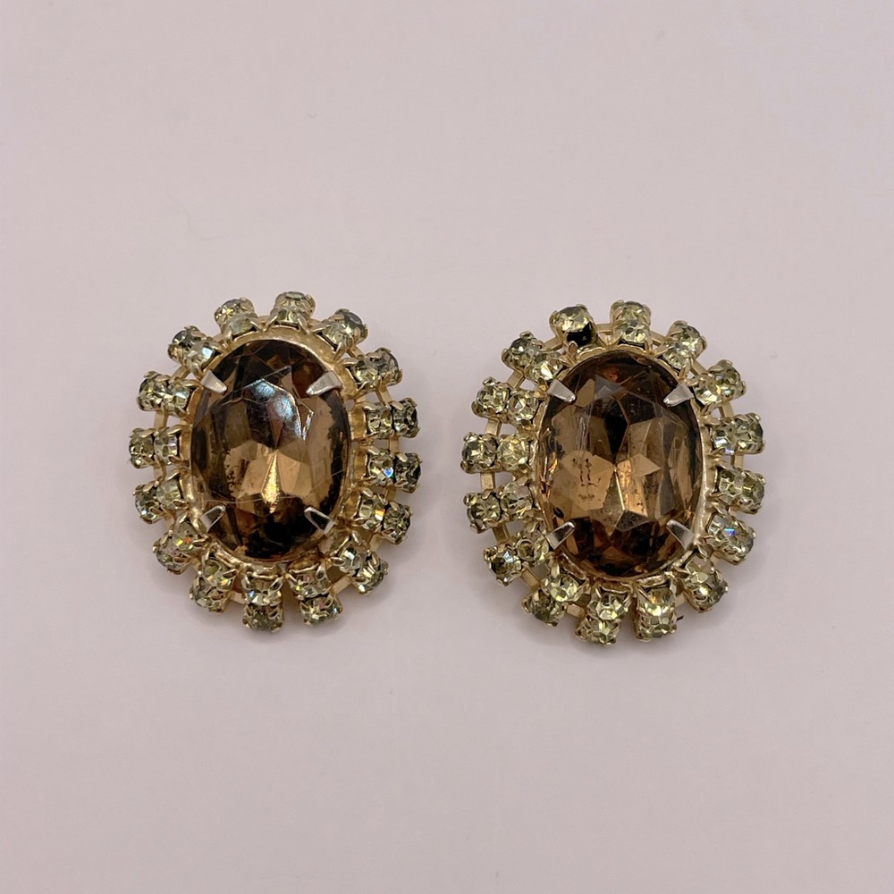 VINTAGE Crystal Clip-On Earrings